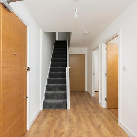 Skyvillion - 4 Bed Luxury Apartment With Balcony & Parking Enfield Exterior foto